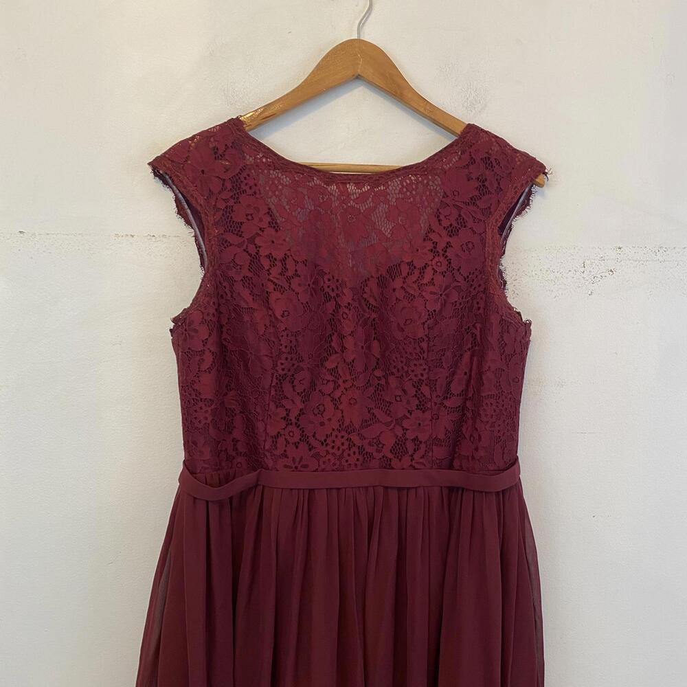 AZAZIE burgundy lace Arden Tahiti maxi formal dress - Picture 3 of 5